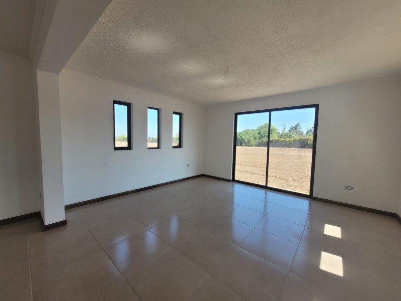 Oportunidad Linda Casa Nueva en Condominio Consolidado