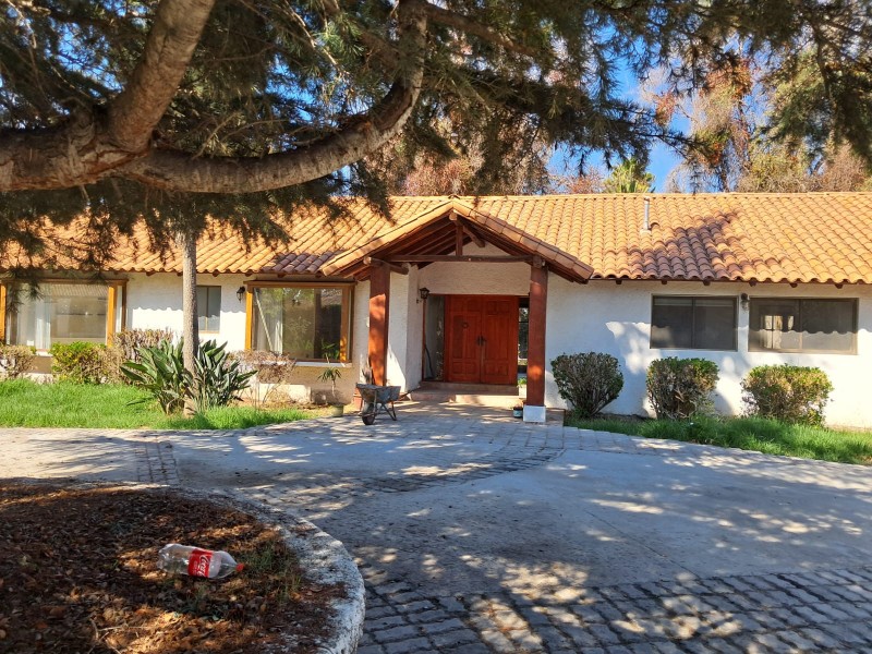 Vendo Hermosa Casa en Condominio Cerrado, Carampangue