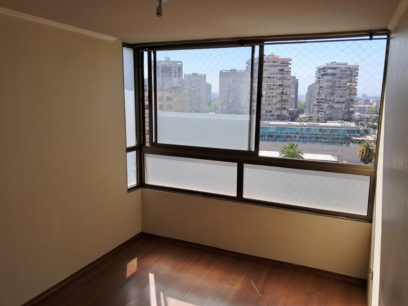 Arrendamos Departamento Frente A Hospital U. Católica