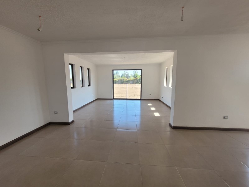 Oportunidad Linda Casa Nueva en Condominio Consolidado