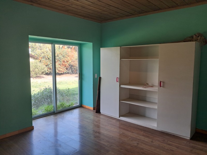 Parcela Con Amplia Casa en Condominio Cerrado