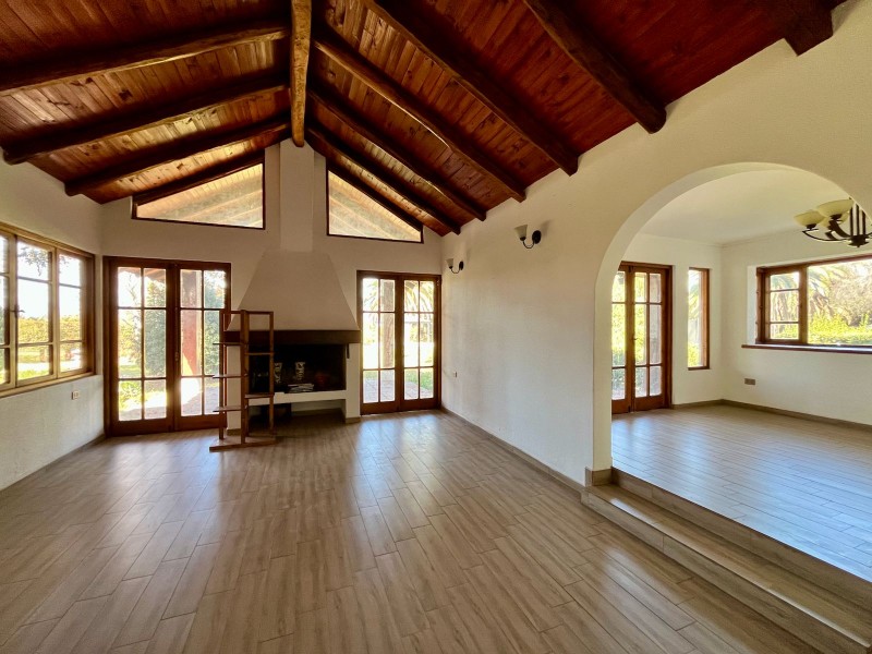 Vendo Hermosa Casa en Condominio Cerrado, Carampangue