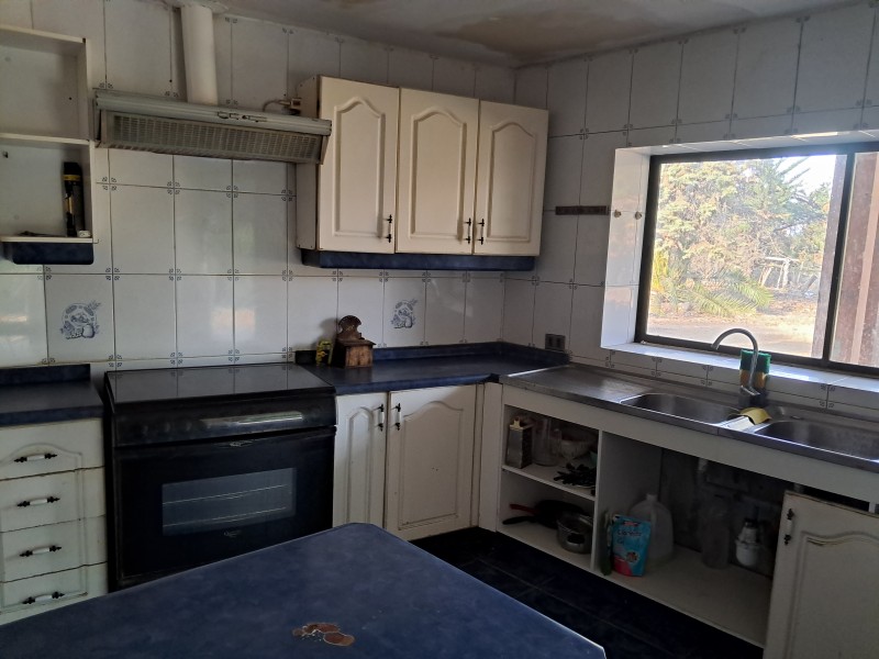 Hermosa Parcela Con Amplia Casa Con Piscina en Condominio