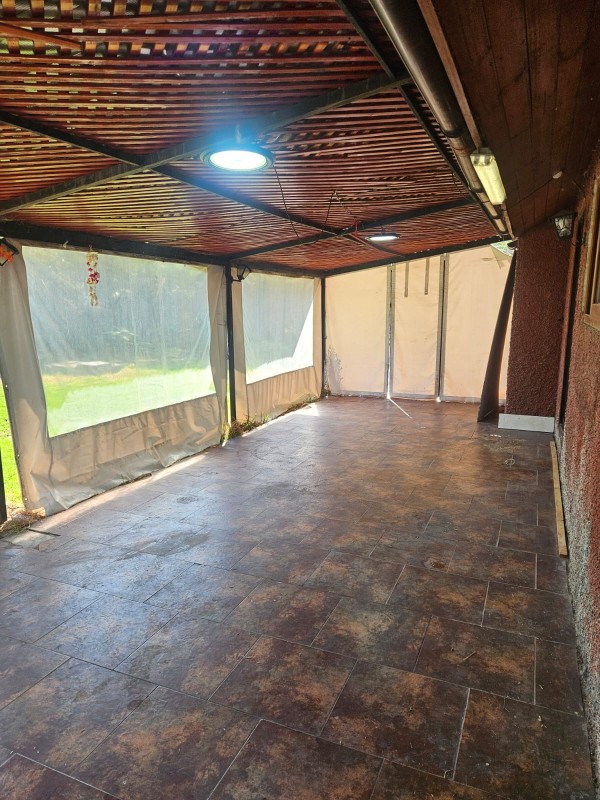 Vendemos Amplia Parcela Con 2 Casas Carampangue