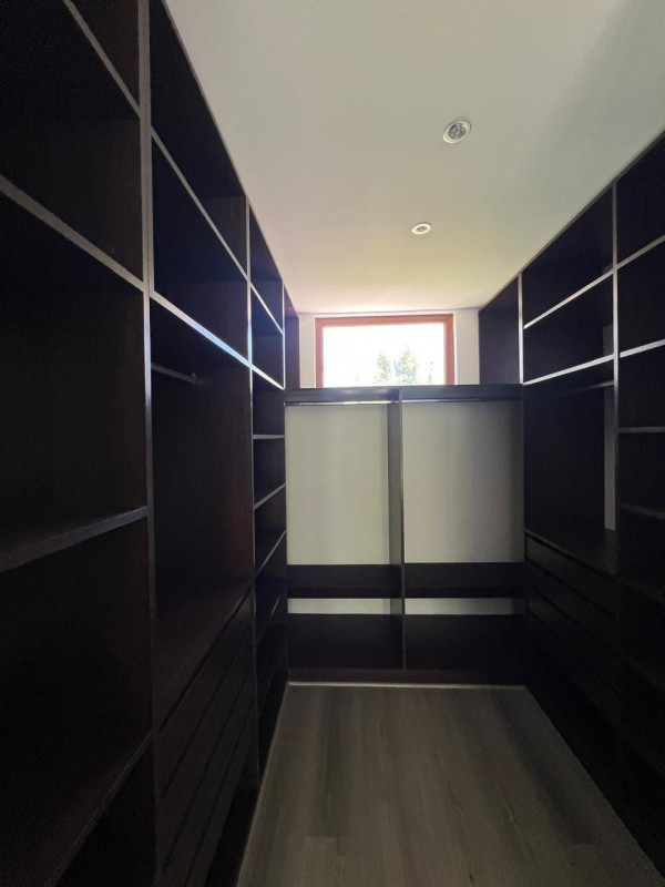 Preciosa Casa Mediterránea en Exclusivo Condominio Lonquén