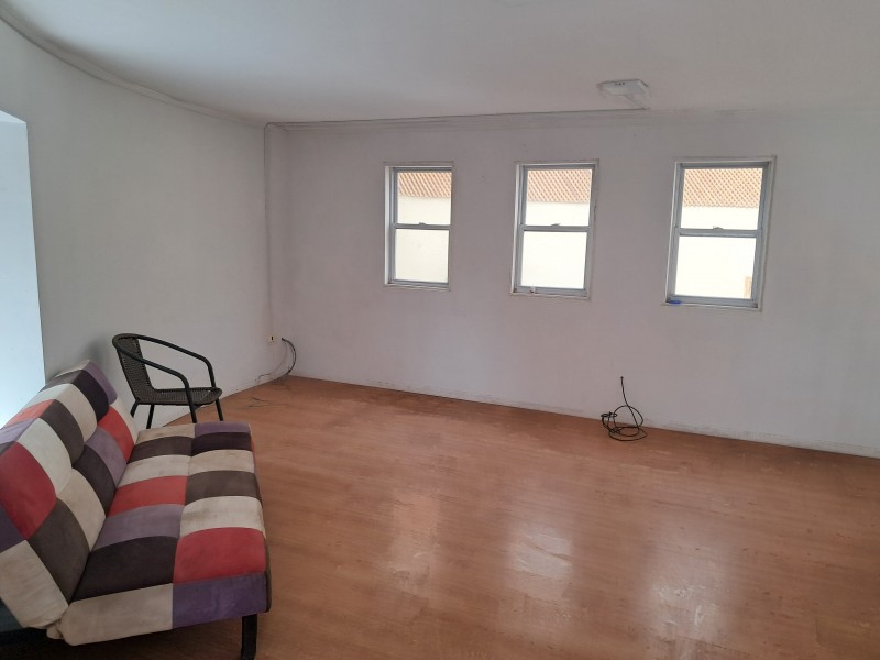 Parcela Con Amplia Casa en Condominio Cerrado