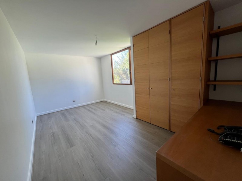 Preciosa Casa Mediterránea en Exclusivo Condominio Lonquén