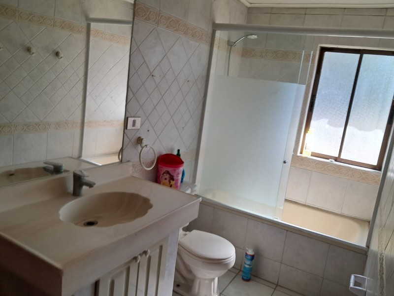 Vendo Hermosa Casa en Condominio Cerrado, Carampangue