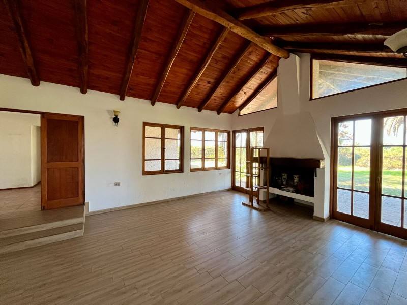 Vendo Hermosa Casa en Condominio Cerrado, Carampangue