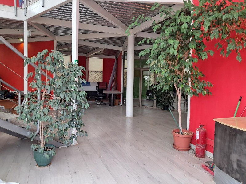 Arriendo Excelente Edificio para Oficina Curauma