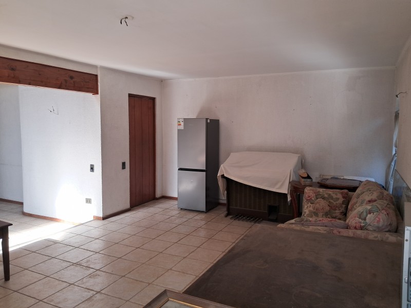 Hermosa Parcela Con Amplia Casa Con Piscina en Condominio
