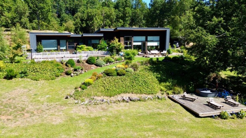 Magnífica Casa en Reserva Nativa Pedregoso de Villarrica