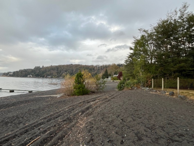 Propiedad 50 Mts Orilla Lago Villarrica, 4 Casas y 12.700 M2