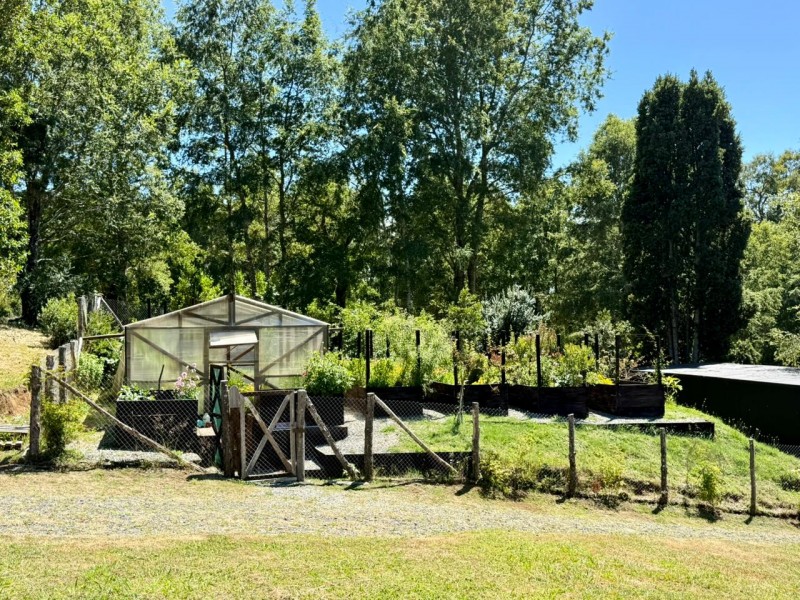 Magnífica Casa en Reserva Nativa Pedregoso de Villarrica