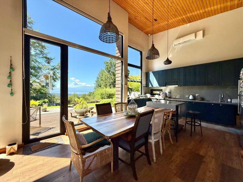 Magnífica Casa en Reserva Nativa Pedregoso de Villarrica