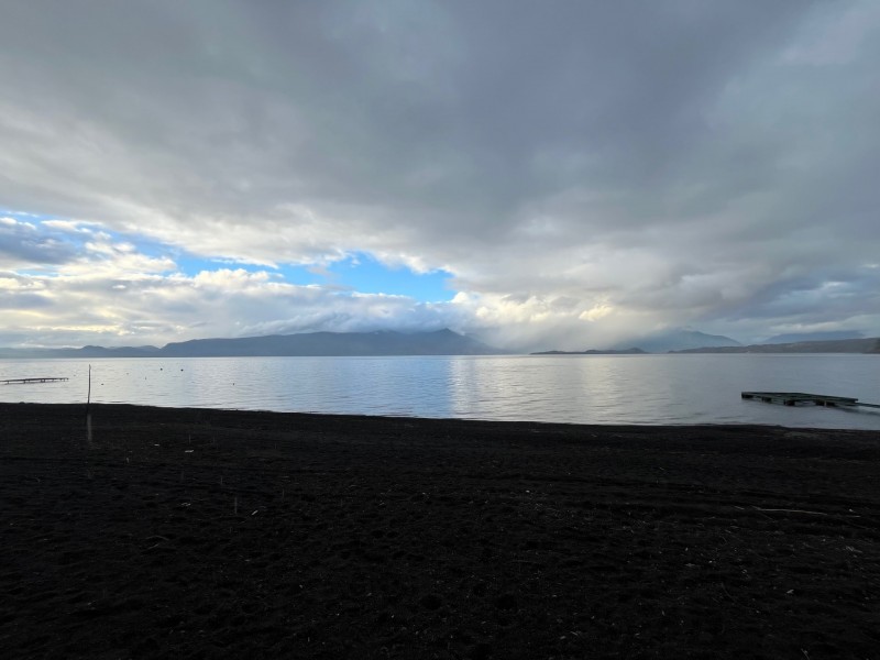 Propiedad 50 Mts Orilla Lago Villarrica, 4 Casas y 12.700 M2