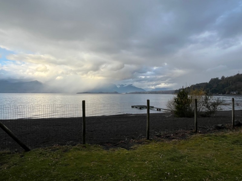 Propiedad 50 Mts Orilla Lago Villarrica, 4 Casas y 12.700 M2
