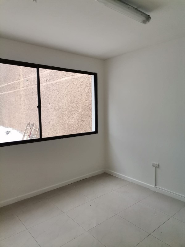 Excelente Propiedad Con Uso Comercial