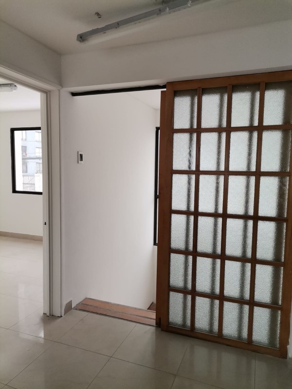 Excelente Propiedad Con Uso Comercial