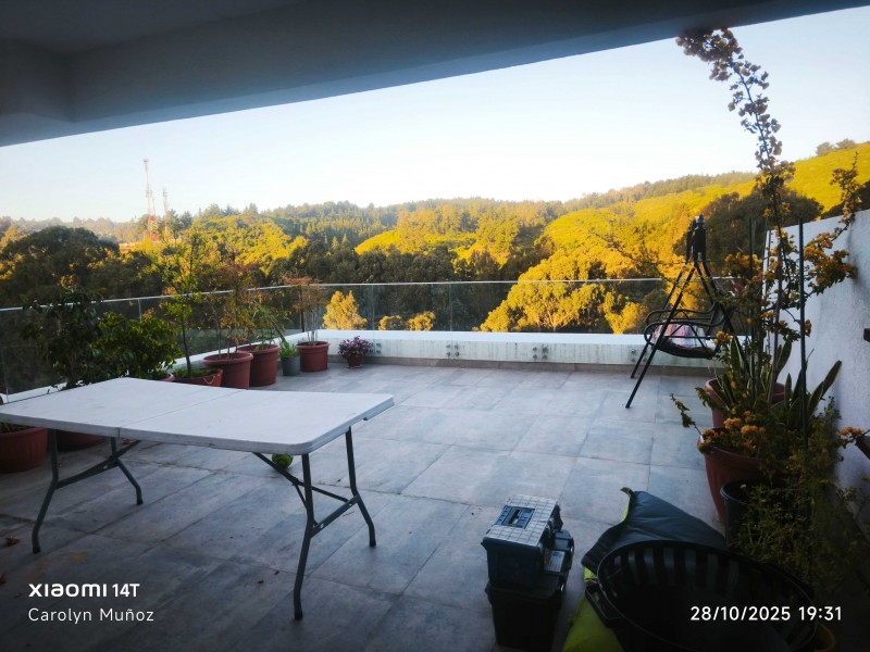Exclusivo Dúplex Reñaca: Naturaleza y Confort