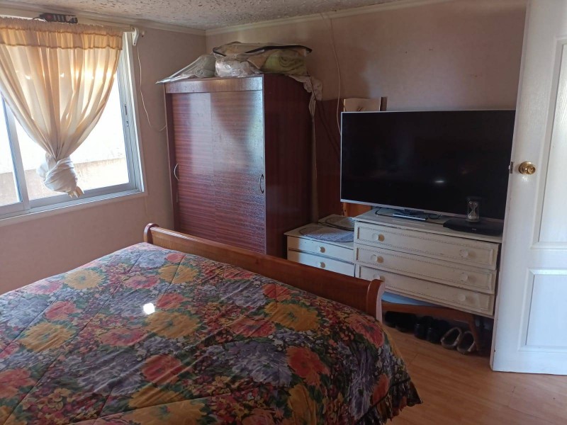 Casa 4D en Placilla Con Amplio Terreno