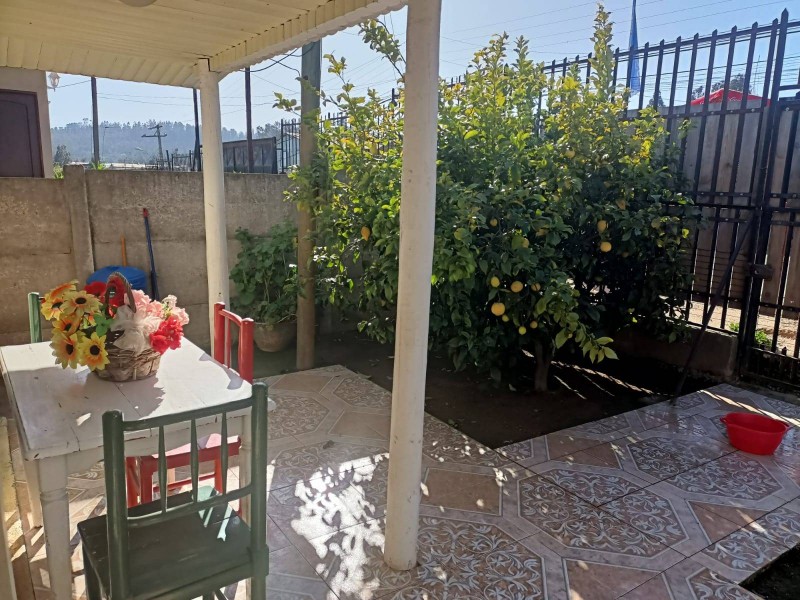 Casa 4D en Placilla Con Amplio Terreno