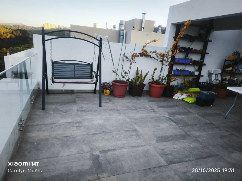 Exclusivo Dúplex Reñaca: Naturaleza y Confort