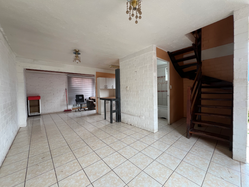 Cómoda Casa Barrio Tranquilo y Residencial Villa Doña Mabel