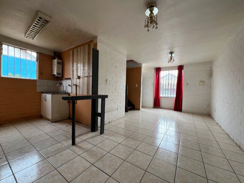 Cómoda Casa Barrio Tranquilo y Residencial Villa Doña Mabel