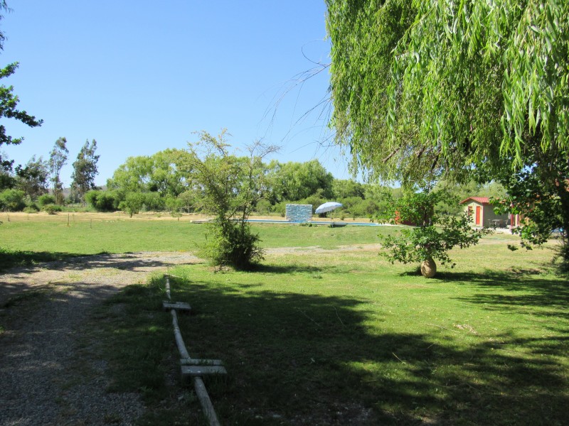 Parcela en Condominio Con 2 Casas y Cabaña.