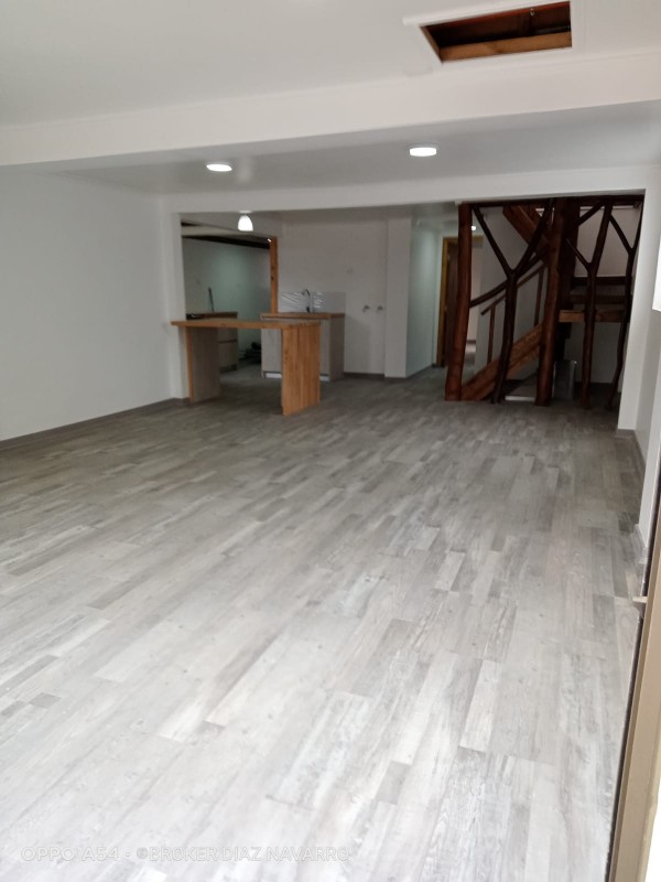 Vende Amplia Casa Completamente Renovada, Concon