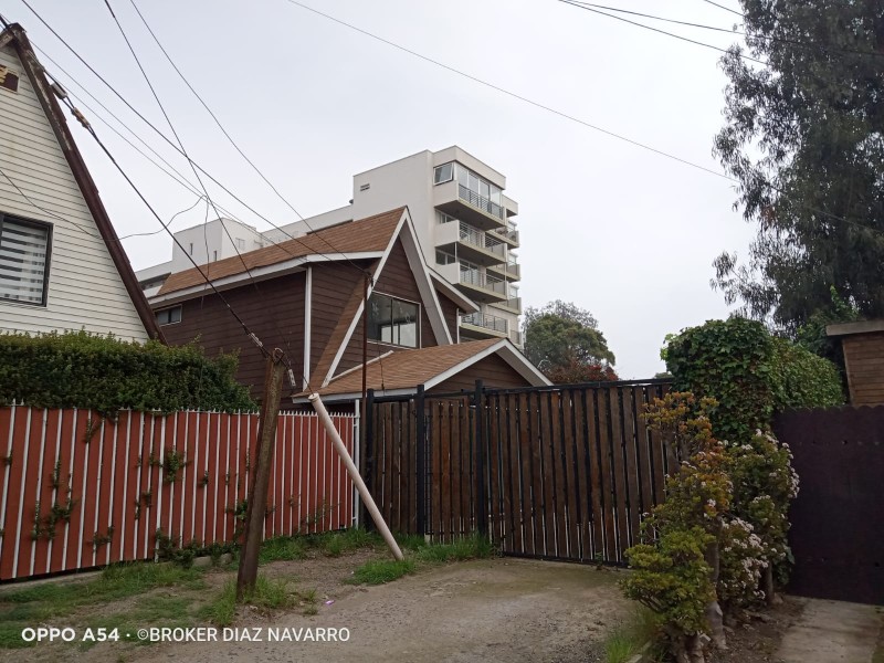 Vende Amplia Casa Completamente Renovada, Concon