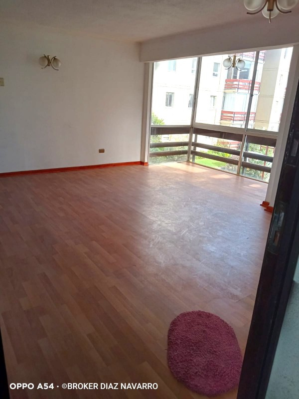 Vende Depto. Pasos Mall y Otros, Alvarez, Viña del Mar