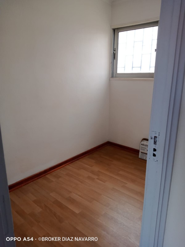 Vende Depto. Pasos Mall y Otros, Alvarez, Viña del Mar