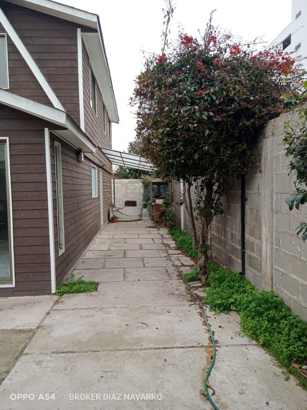 Vende Amplia Casa Completamente Renovada, Concon
