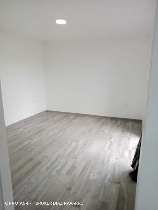Vende Amplia Casa Completamente Renovada, Concon
