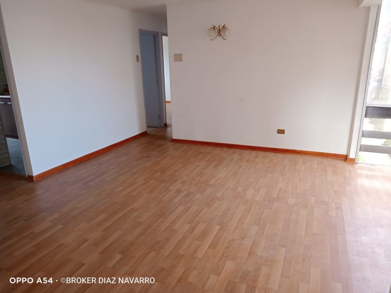 Vende Depto. Pasos Mall y Otros, Alvarez, Viña del Mar