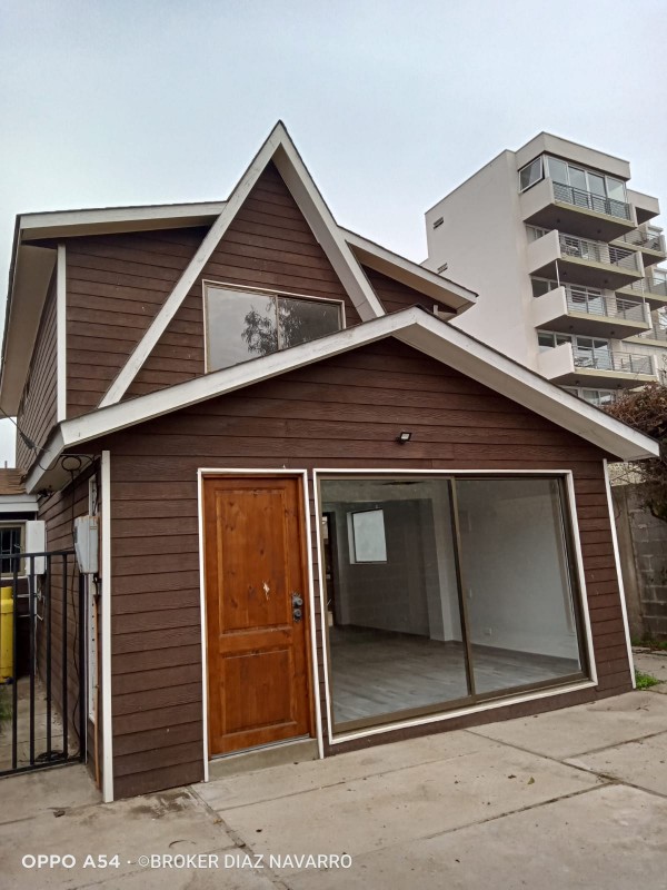 Vende Amplia Casa Completamente Renovada, Concon