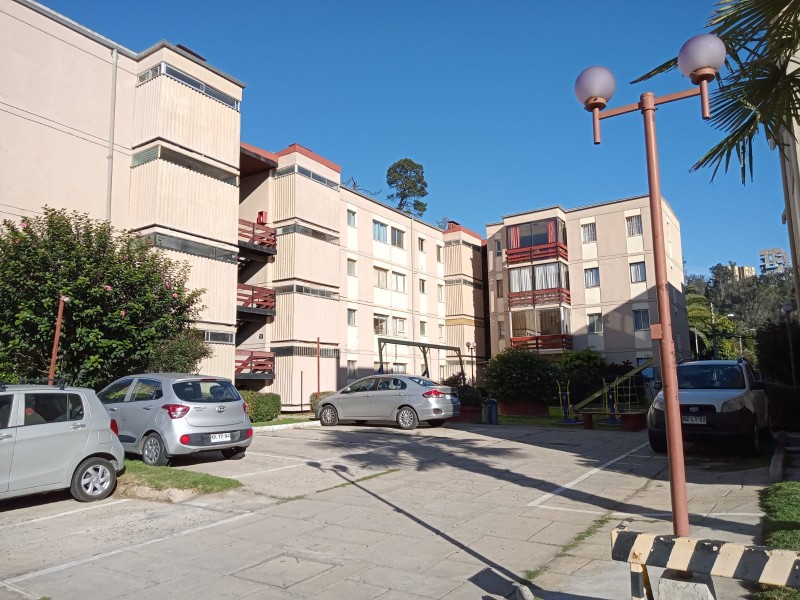 Vende Depto. Pasos Mall y Otros, Alvarez, Viña del Mar