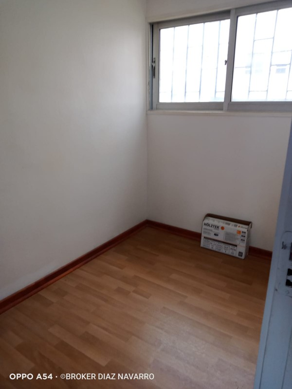 Vende Depto. Pasos Mall y Otros, Alvarez, Viña del Mar