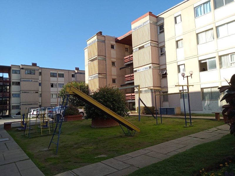 Vende Depto. Pasos Mall y Otros, Alvarez, Viña del Mar