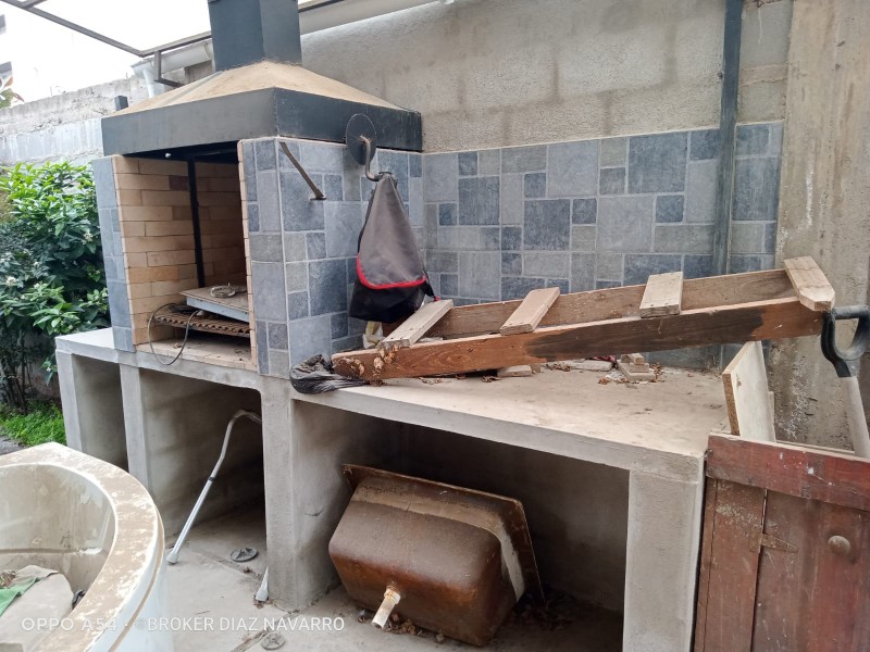 Vende Amplia Casa Completamente Renovada, Concon