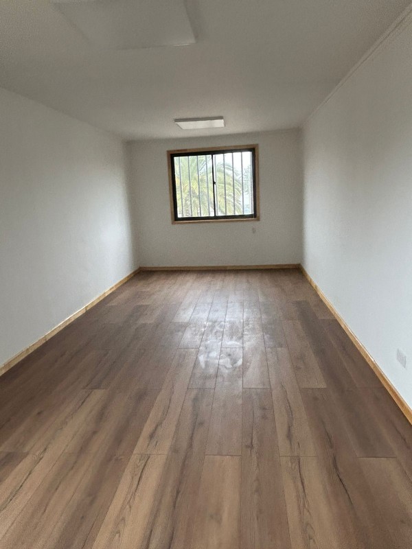 Arrienda Oficina Comercial Calle Bilbao Quintero