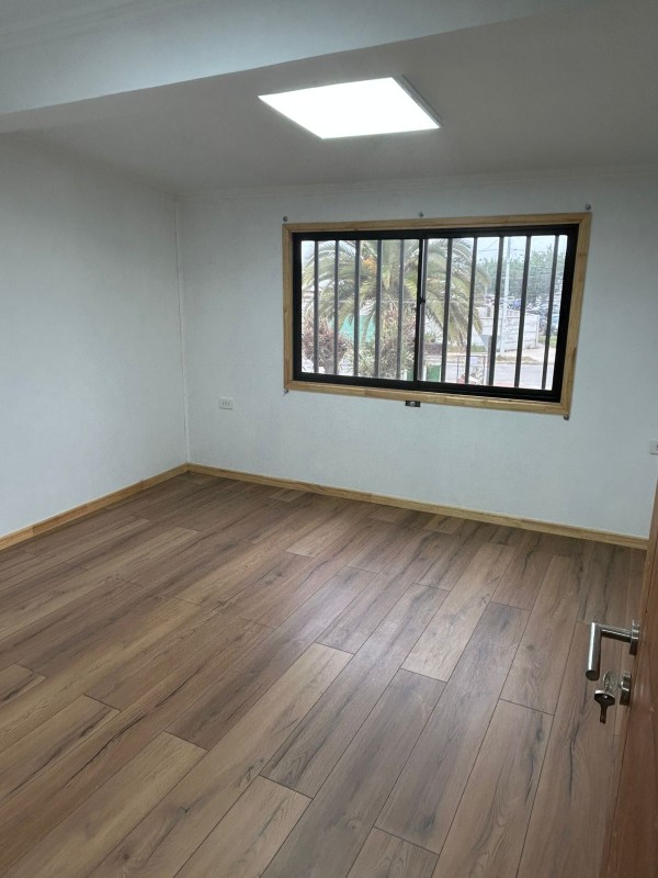 Arrienda Oficina Comercial Calle Bilbao Quintero