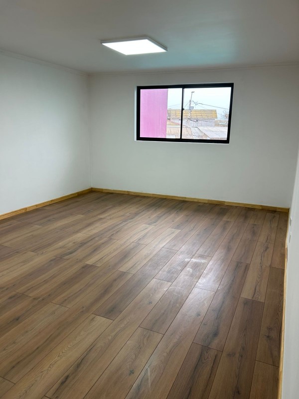 Arrienda Oficina Comercial Calle Bilbao Quintero