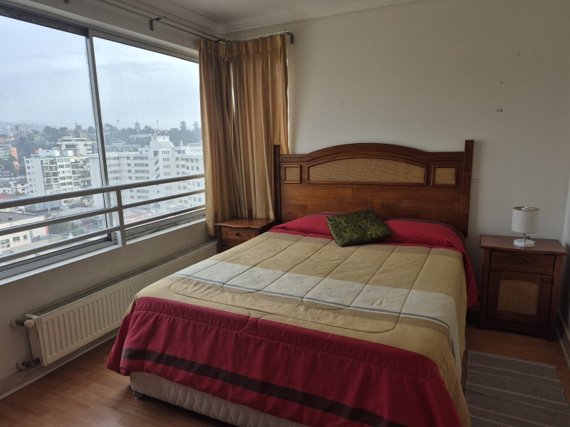 Arriendo Departamento en 5 Poniente