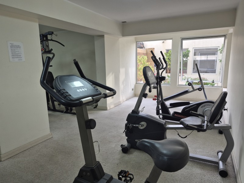 Arriendo Departamento en 5 Poniente