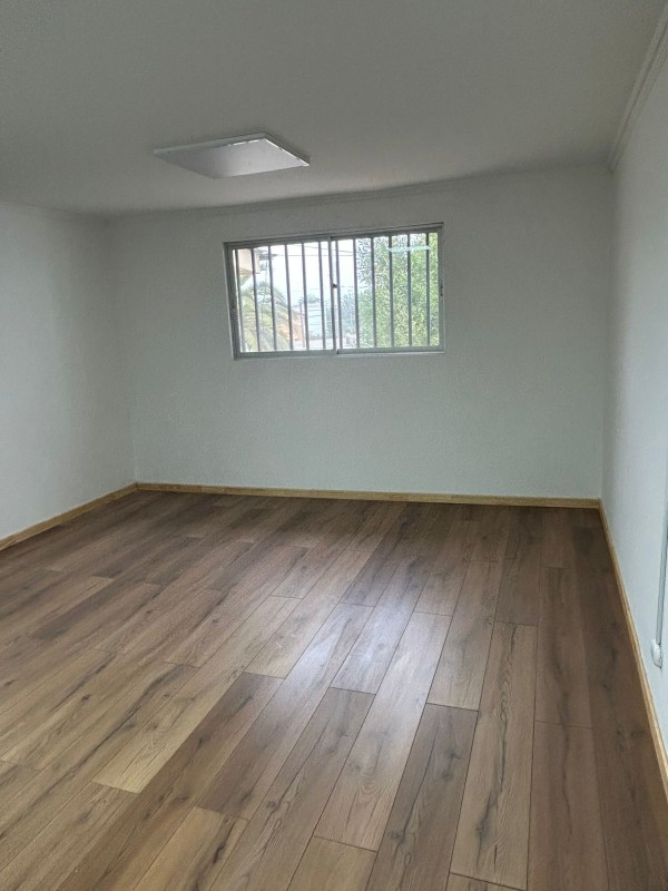 Arrienda Oficina Comercial Calle Bilbao Quintero