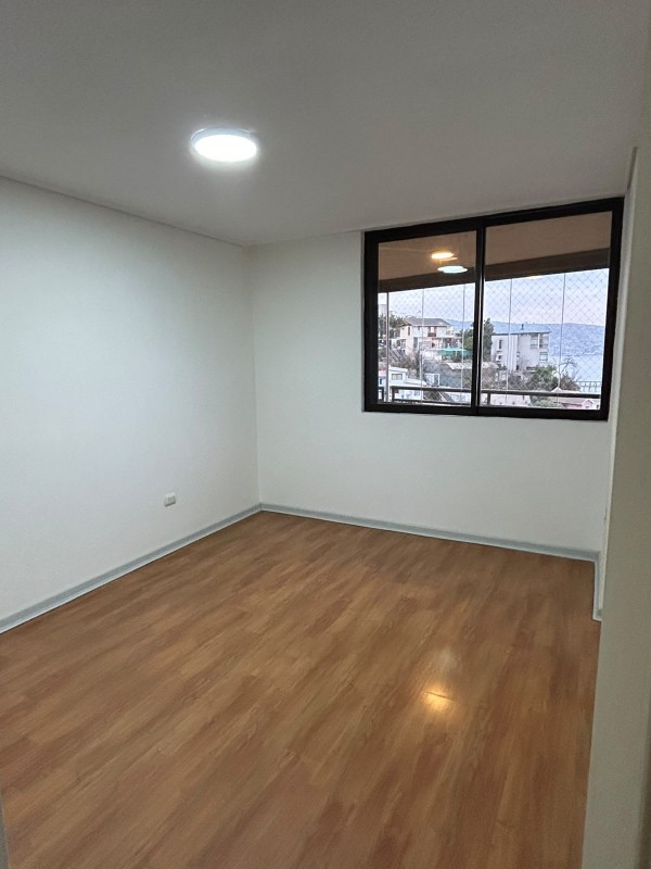 Arrienda Departamento Condominio Parques de Toledo Recreo