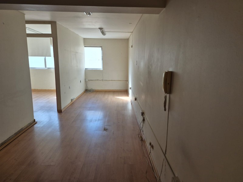 Vende Oficina Edificio Pedro Montt Valparaiso